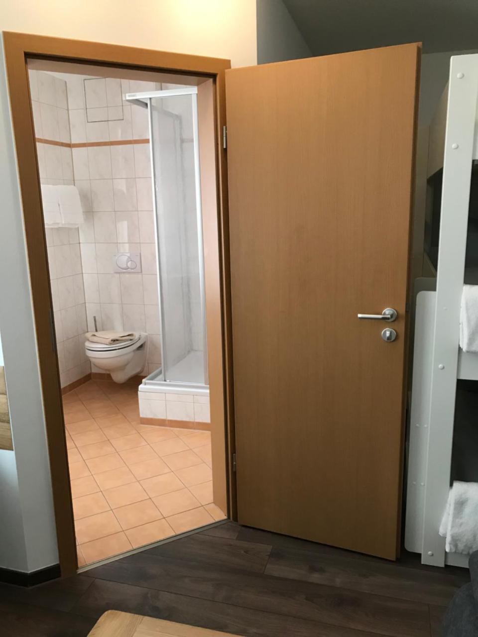 Hotel Guntia Boardinghouse Günzburg Dış mekan fotoğraf