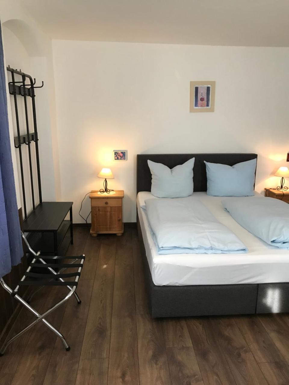 Hotel Guntia Boardinghouse Günzburg Dış mekan fotoğraf
