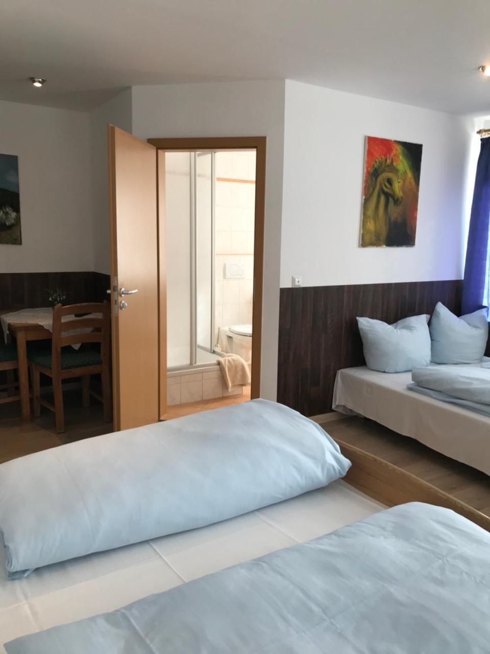 Hotel Guntia Boardinghouse Günzburg Dış mekan fotoğraf