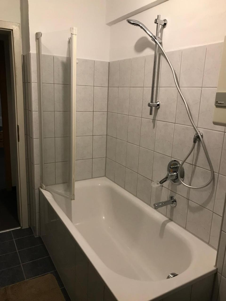 Hotel Guntia Boardinghouse Günzburg Dış mekan fotoğraf